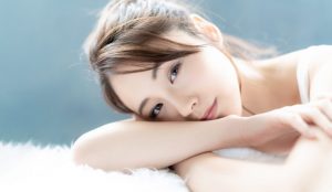 不清洗粉撲、化妝海綿(美妝蛋)會導致浮妝