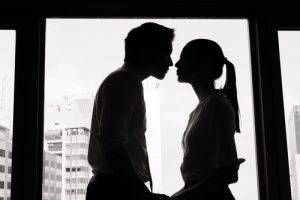 辦公室戀情