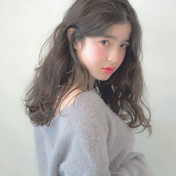 顯白的亞麻系髮色
