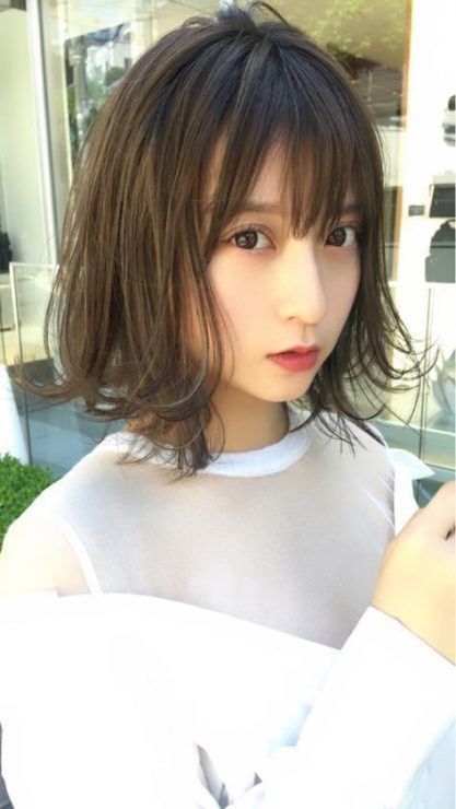 髮色