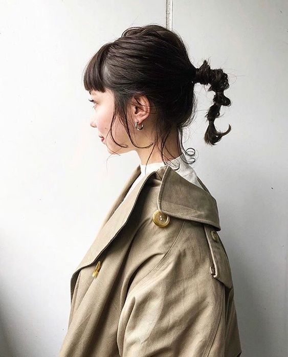 黑髮編髮造型