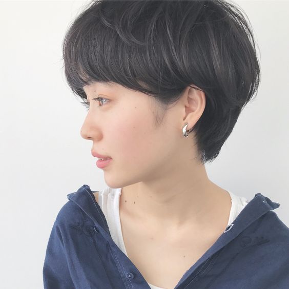 顯白的亞麻系髮色