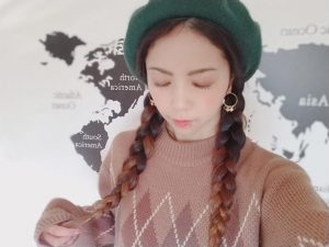 髪