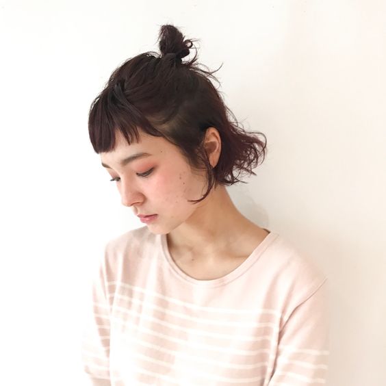 黑髮編髮造型