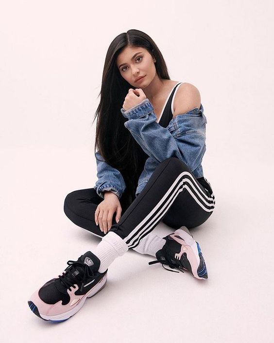 adidas falcon 老爹鞋