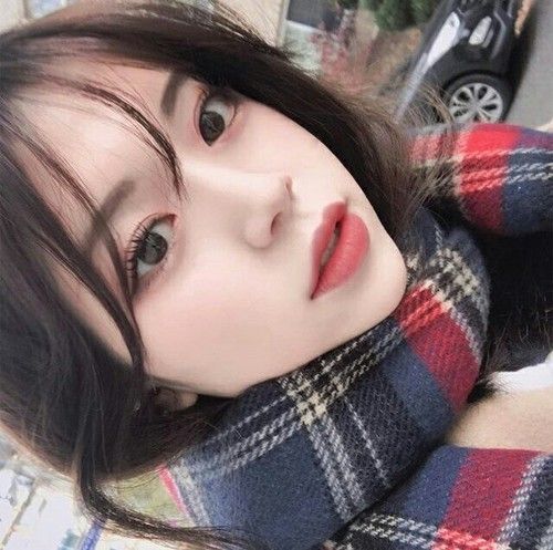 紅 白 穿搭