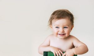 嬰兒