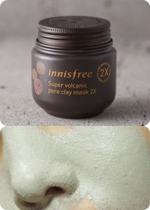 innisfree彩色火山泥面膜