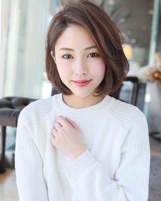 女生短髮造造型