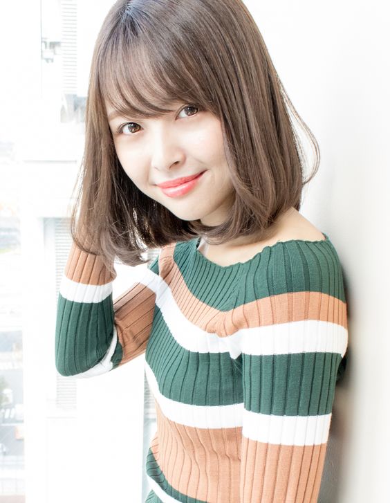 女生短髮造造型