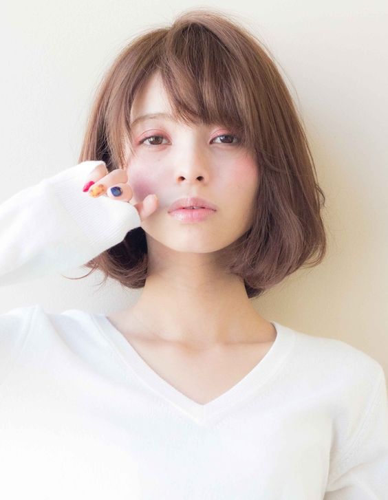 女生短髮造造型