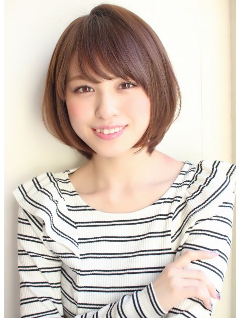 女生短髮造造型