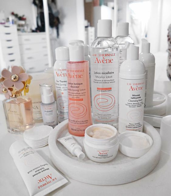 Avene 雅漾 全效活泉保濕水凝霜