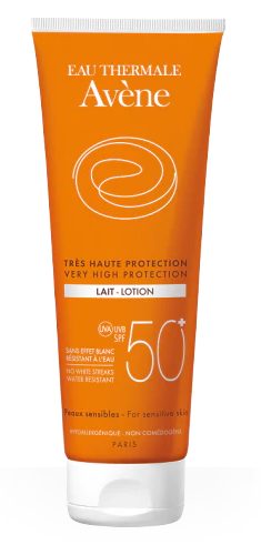 Avene雅漾全效極護清爽防曬乳很常聽到但是真的好用嗎？