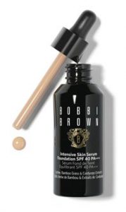 高保濕修護精華粉底SPF40