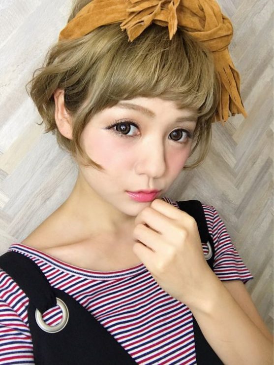 短髮髮帶造型