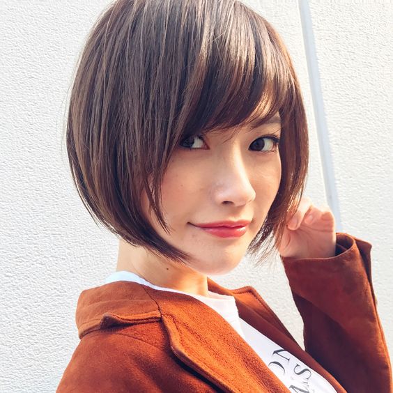 女生短髮造造型