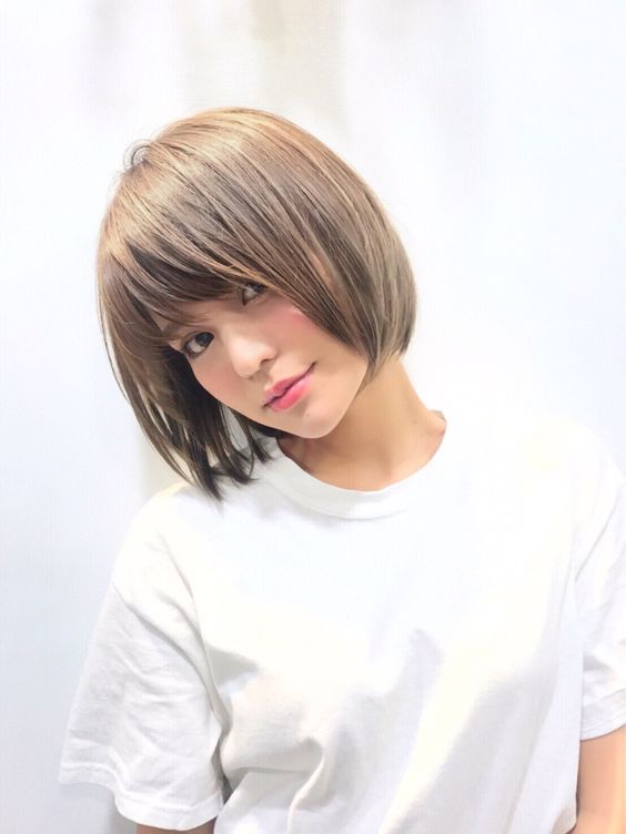女生短髮造造型