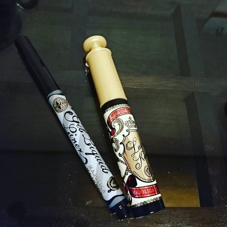 睫毛膏
