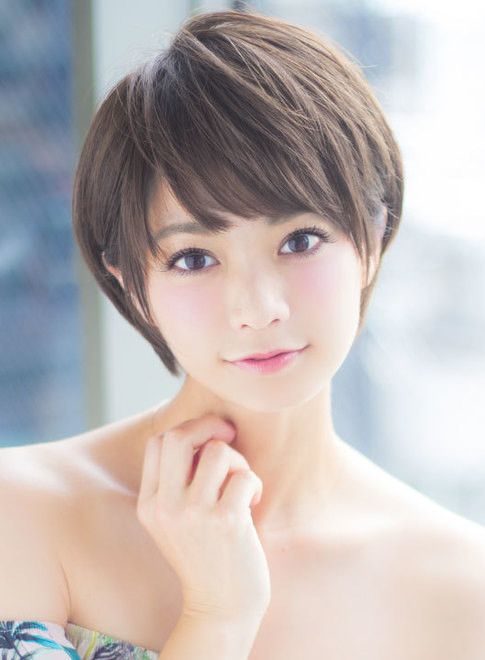 極短髮