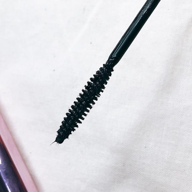 睫毛膏
