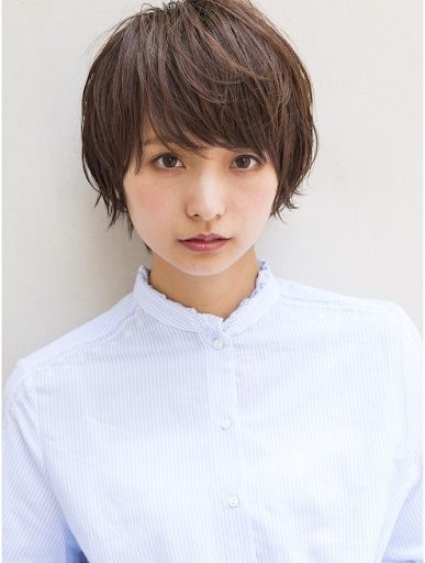 極短髮