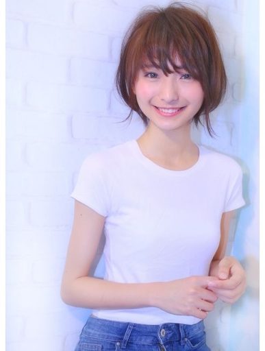 極短髮