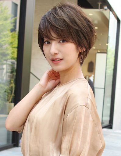 極短髮