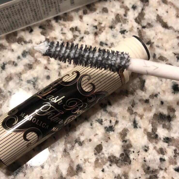 睫毛膏