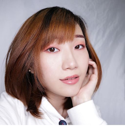 完妝