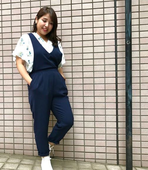 肉肉女孩的四季穿搭