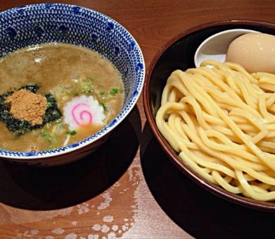 六厘舎