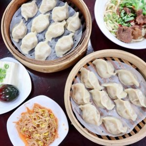 鮮肉蒸餃