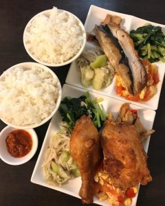 排骨飯