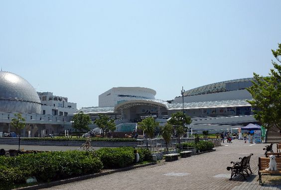 名古屋港水族館