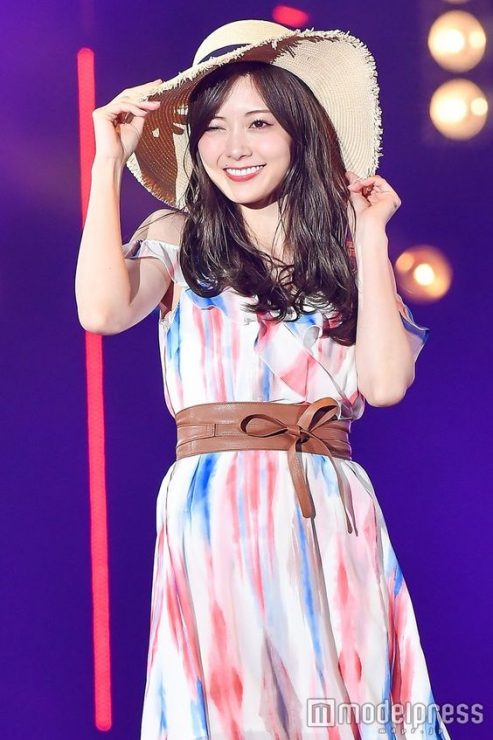 胖女穿搭 肉肉女穿搭
