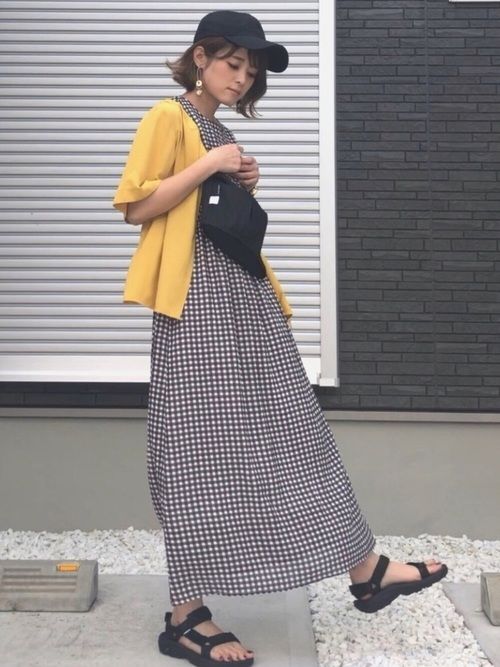 運動涼鞋 穿搭