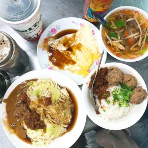 立偉麵食