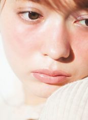 血色腮紅