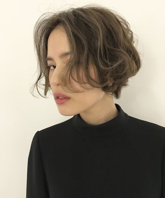 短髮燙捲 width=