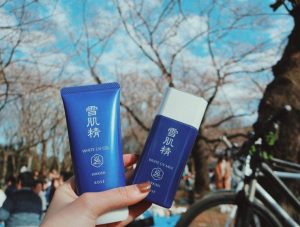 清爽水潤不黏膩臉部防曬乳
