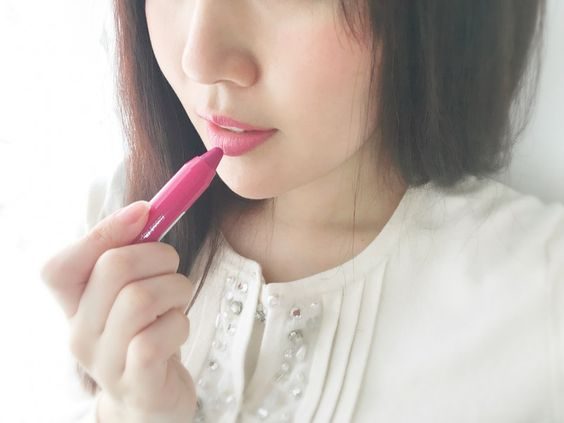 霧面唇膏