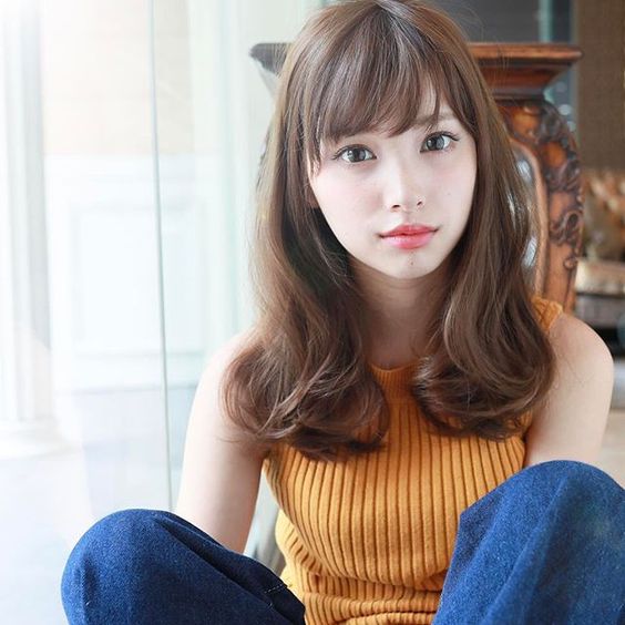 中長髮造型