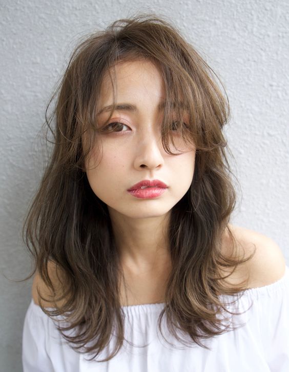 中長髮造型