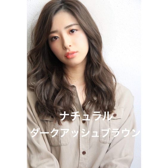 亞麻棕
