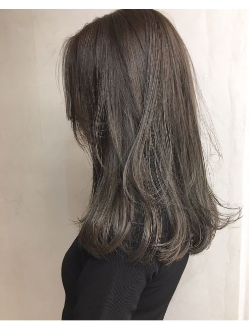亞麻灰