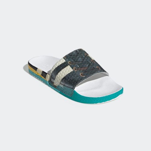 adidas拖鞋