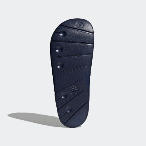 adidas拖鞋