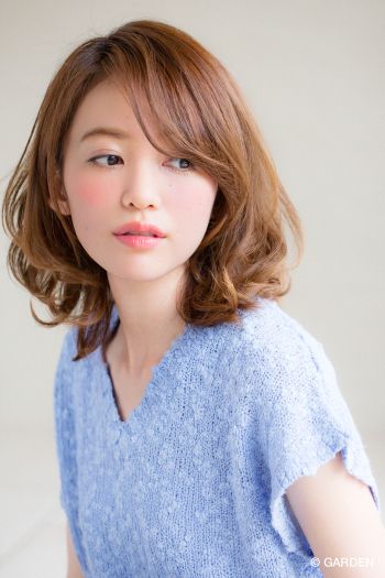 及肩短髮