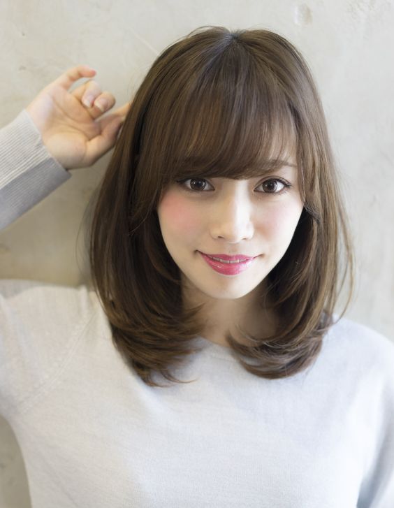 及肩短髮